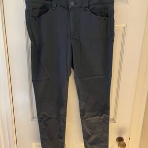 Democracy Women's Skinny Pants in Dark Gray